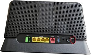 EE Smart Router - Reset Button.jpg