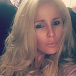 Public (Lisaread124)