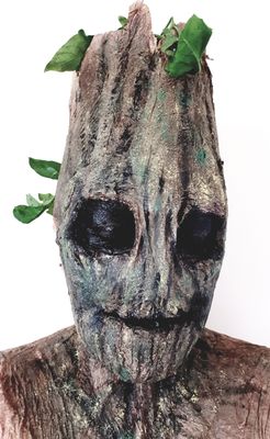 20181025_151042.jpg Me as Groot!